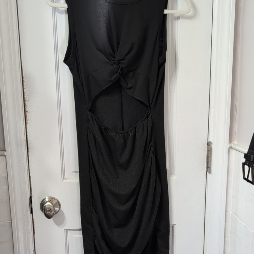 Cotton Black Sleeveless Dress With Open Belly